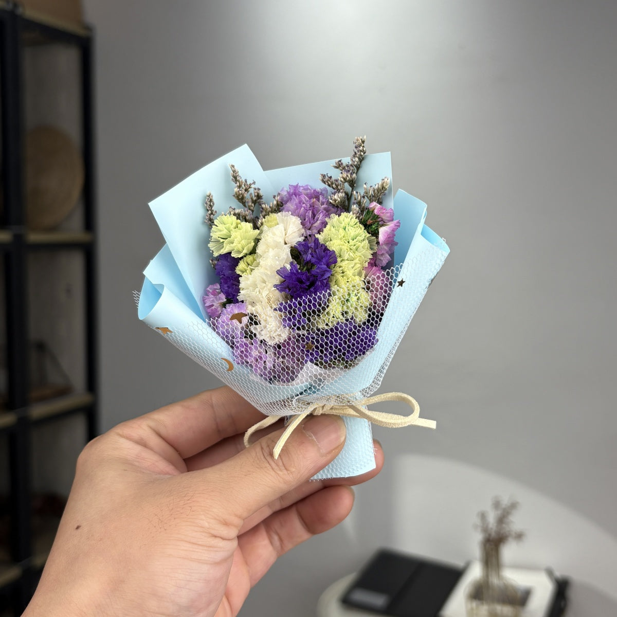 Mini Bouquets with Preserved flowers